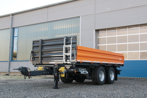 Die Zandt cargo Tandemdreiseitenkipper TAT-K eignen sich für den multifunktionalen Einsatz. (Bild: Zandt cargo)